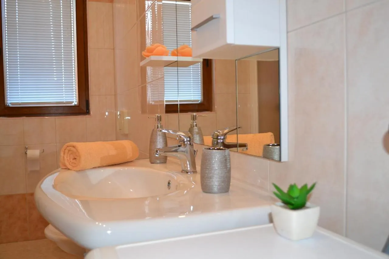 Apartman Doli Nedeščina